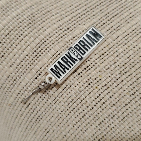 •95.5 KLOS FM•Mark and Brian in the mornings•logo, single earring• - Picture 3 of 13